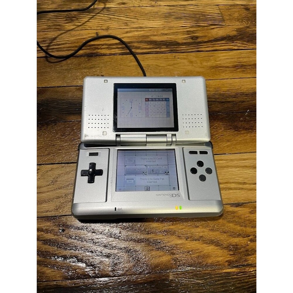 Nintendo DS Handheld System - Silver (No Charger)